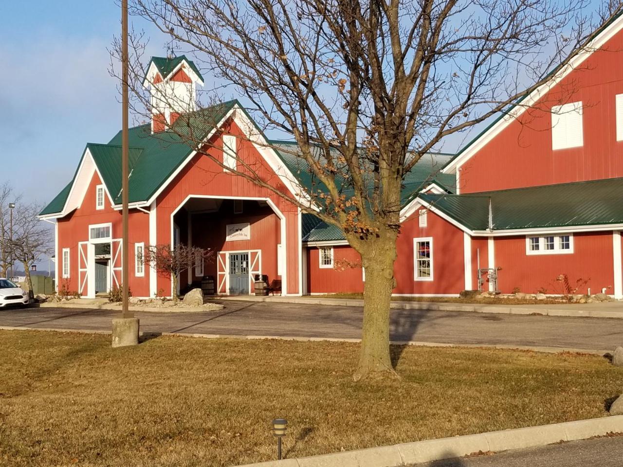Countryside Inn Nappanee Exterior photo